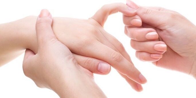 Суглобовий біль у пальцях рук при згинанні
